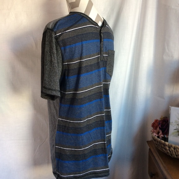 America Crusader Blue/Gray Striped 3 Button Shirt - Picture 3 of 8